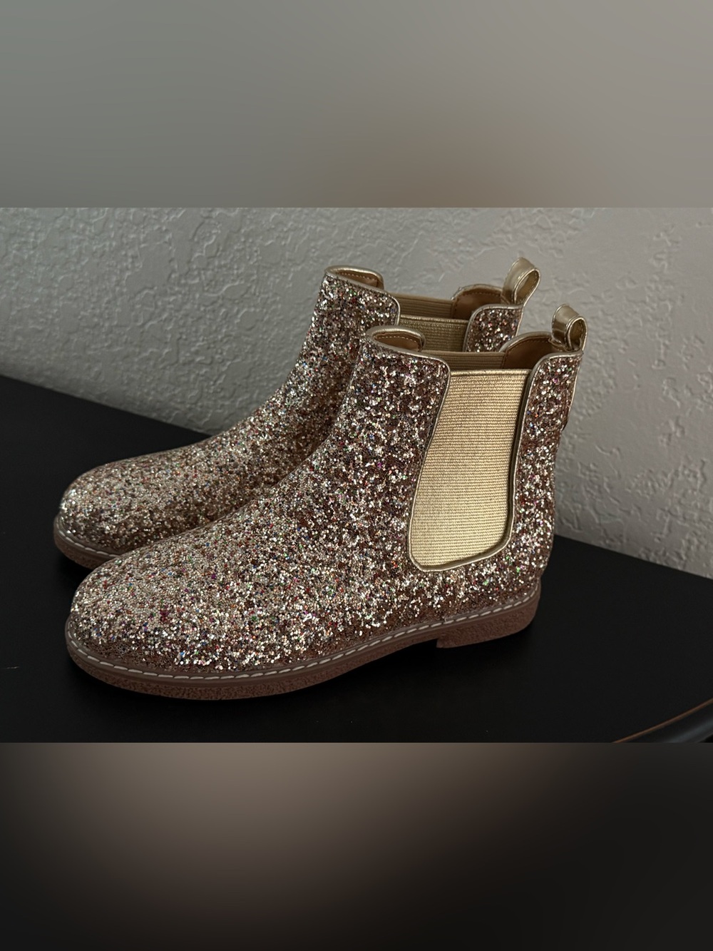 J.Crew Girls Glitter Chelsea Boots Size 2 Gold Sparkle NWOT